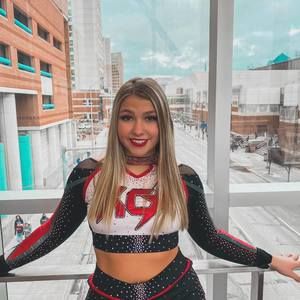 Meet your Posher, Jenna